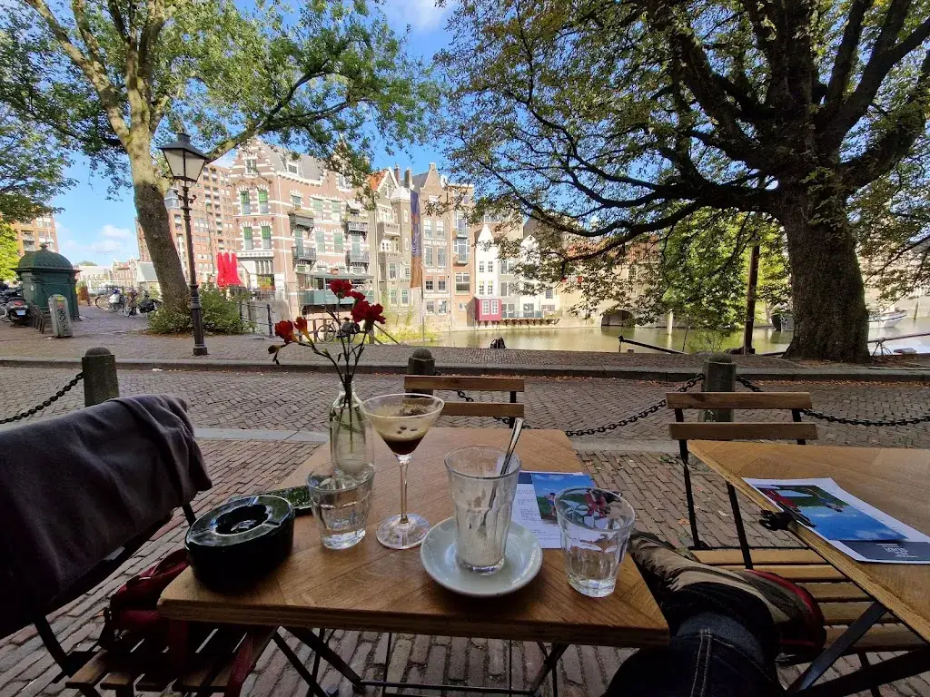 Péter Kajtár_Altstadt Rotterdam_Rotterdam_review