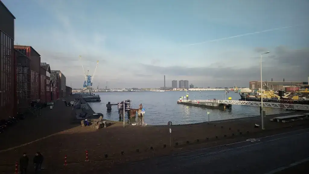 Do Laroo_RDM Kantine_Rotterdam_review