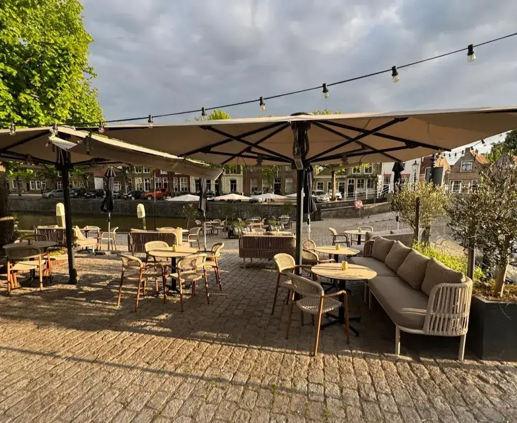 Stadscafé Goeree restaurante en Goedereede