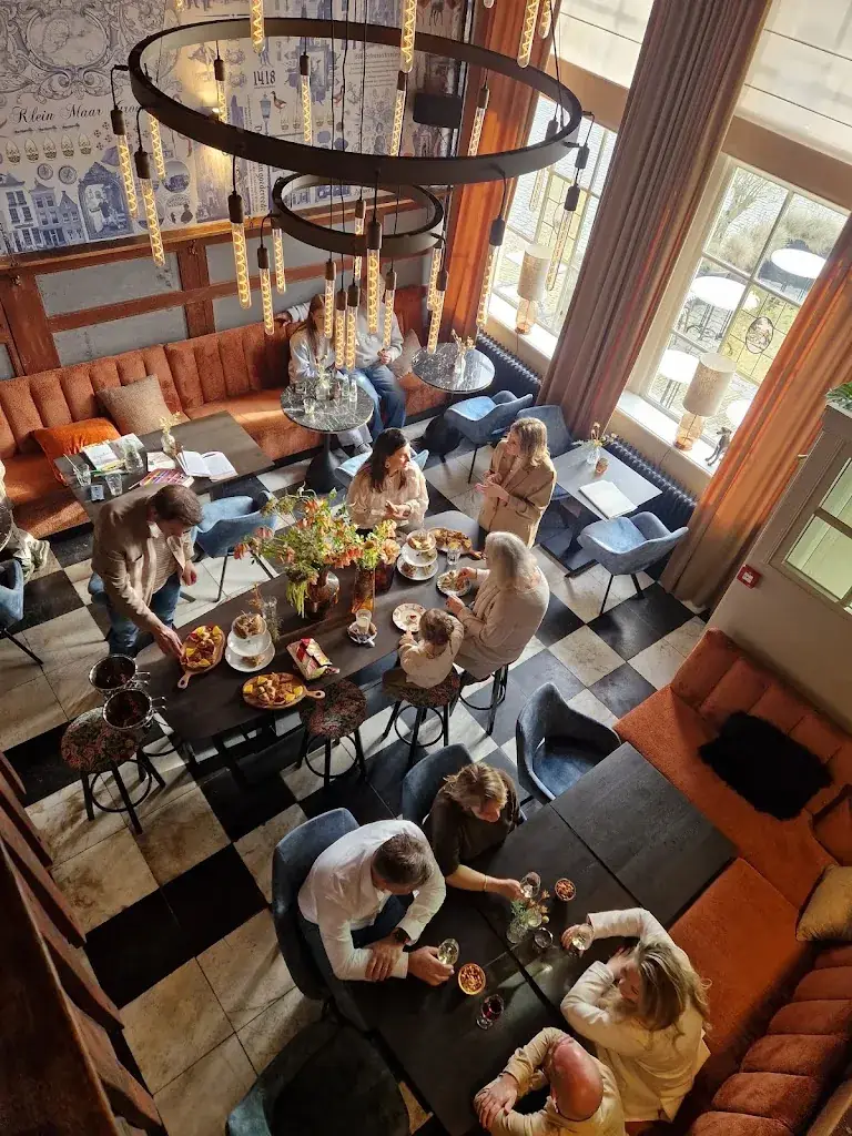 Bar Bistro De Gouden Leeuw_Goedereede_slider_image_2