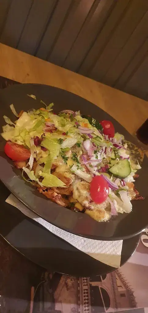 Axel Van Boven_Pyramide Burgum_Burgum_review