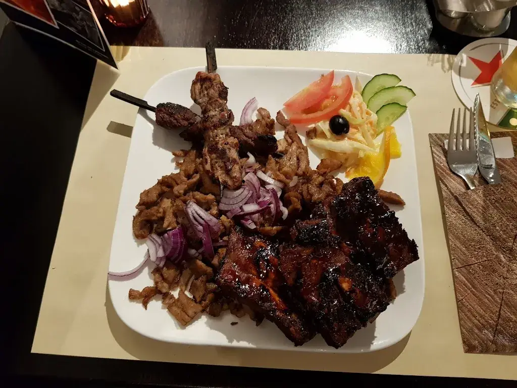 Menu_Grill and More_Ouddorp_imagen_8