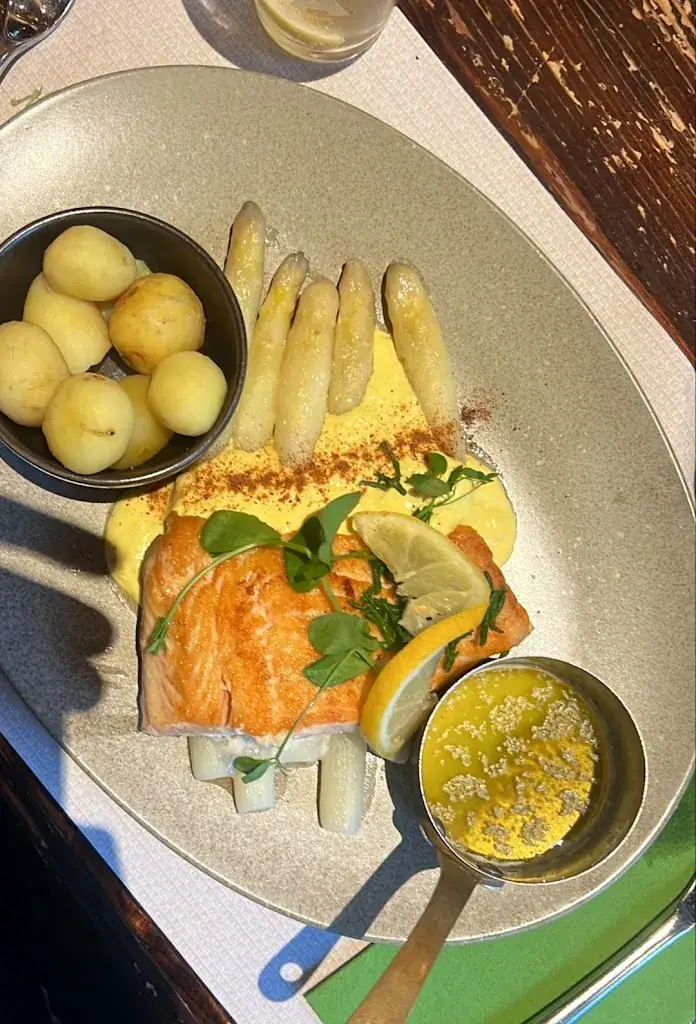 Saskia B._Hotel Café Restaurant Akershoek_Ouddorp_review