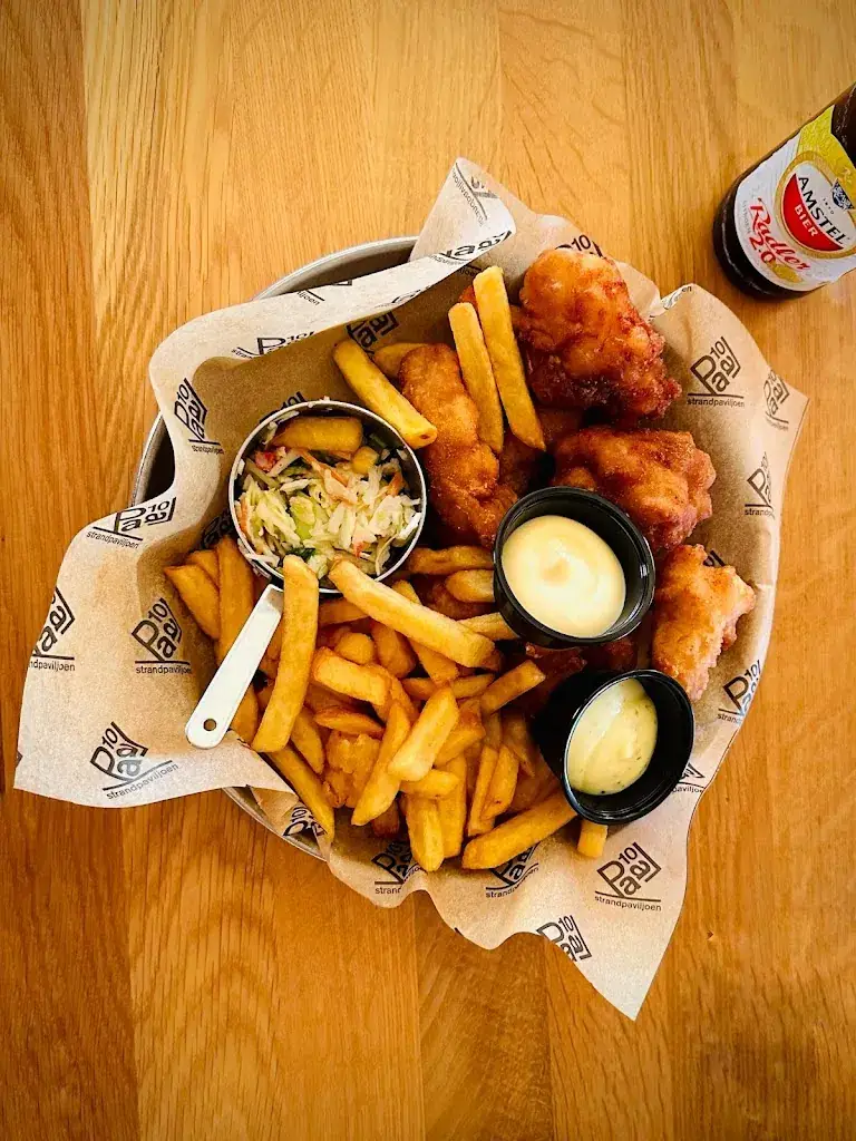 Philipp Bendig_Strandpaviljoen Paal 10_Ouddorp_review