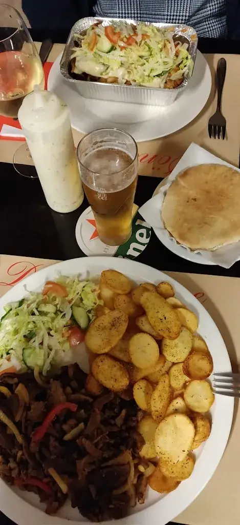 Menu_Döner Home Burgum | Grillroom • Pizzeria 𝘌𝘴𝘵. 𝟤𝟢𝟣𝟧_Burgum_image_7