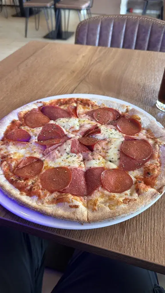 shs_ unterwegs_Döner Home Burgum | Grillroom • Pizzeria 𝘌𝘴𝘵. 𝟤𝟢𝟣𝟧_Burgum_review