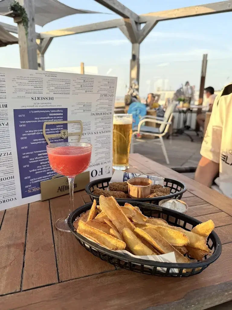 Zee_Strandrestaurant FFTijd_Holland_review