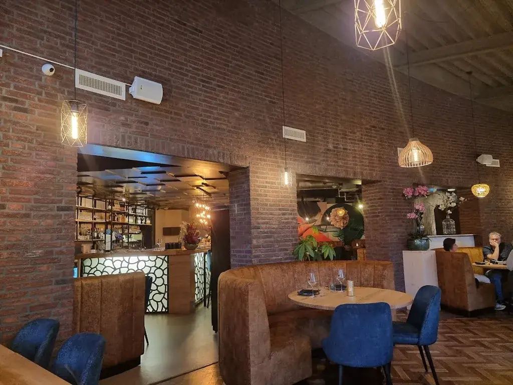 Phiacore_Hendrik-Ido-Ambacht_slider_image_1