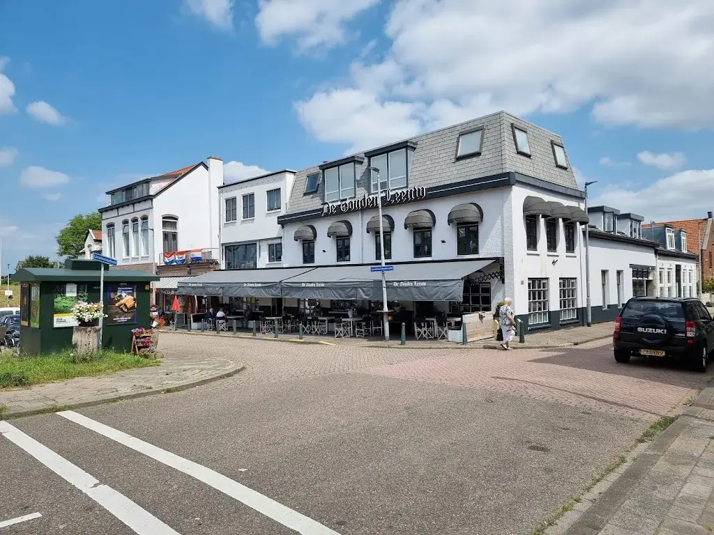 Cafe-Restaurant De Gouden Leeuw_Rotterdam_slider_image_3