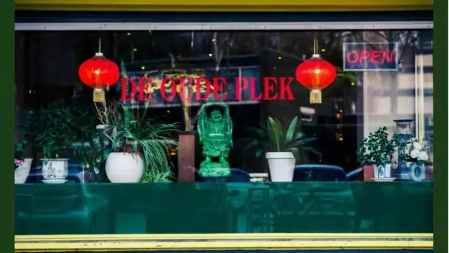 De Oude Plek restaurant in Rotterdam