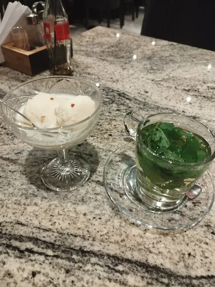 Menu_Highway Restaurant_Rotterdam_image_3