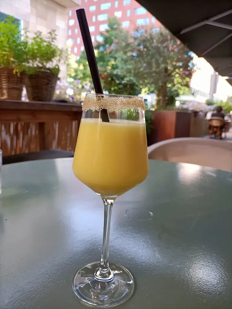 Menu_Mood Bar & Kitchen_Rotterdam_image_6