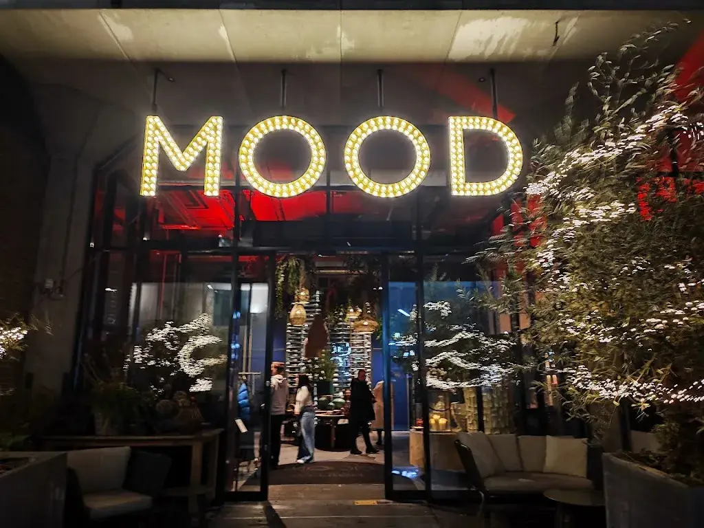 Mood Bar & Kitchen_Rotterdam_slider_image_1