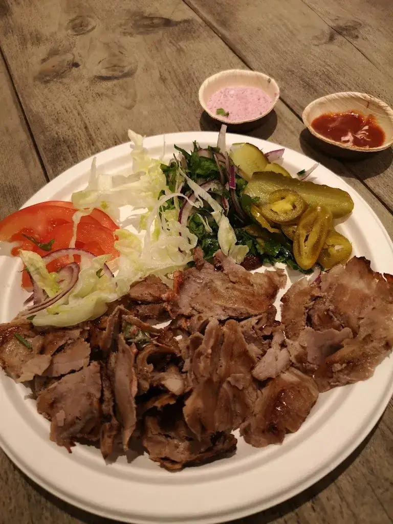 Karina Miatantri_Hayad_Hillegom_review