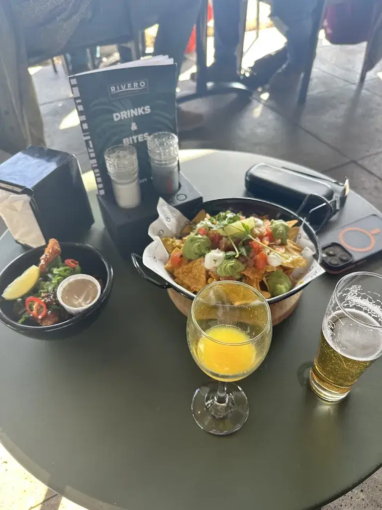 Alex. John_Rivero Schoonhoven_Schoonhoven_review