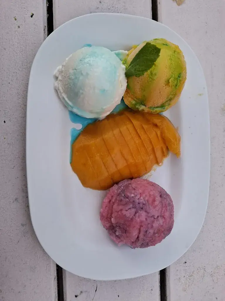 Emma M._Deli Bird Thai Kitchen restaurant_Rotterdam_review