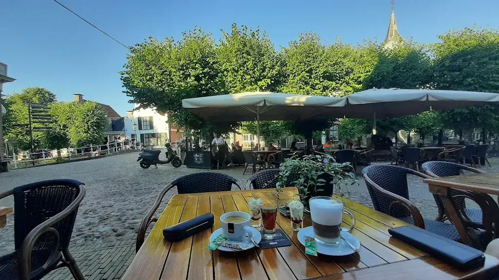 Restaurant De Zeven Wouden restaurant in Sloten