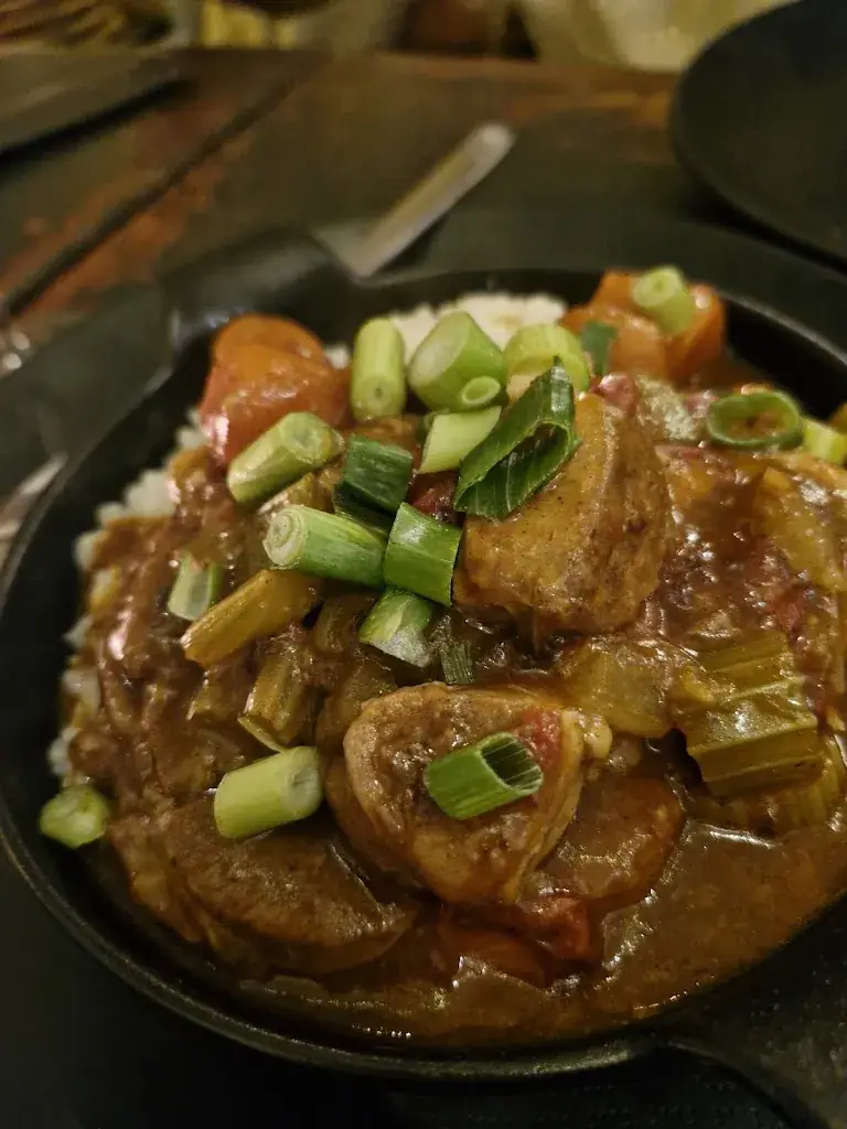 Maryam Javadian_Bistro Noroc by Jarko_Leiden_review