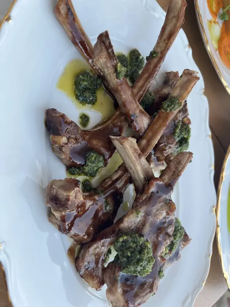 Klaudia Michaliszyn_Los Cosmos_Leiden_review