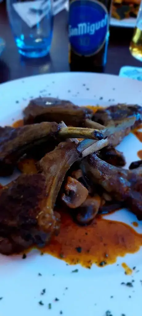 Menu_La Plancha Spanish restaurant_Leiden_image_8