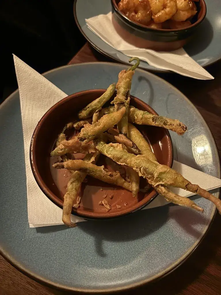 Lucia Garoz Perez_La Plancha Spanish restaurant_Leiden_review
