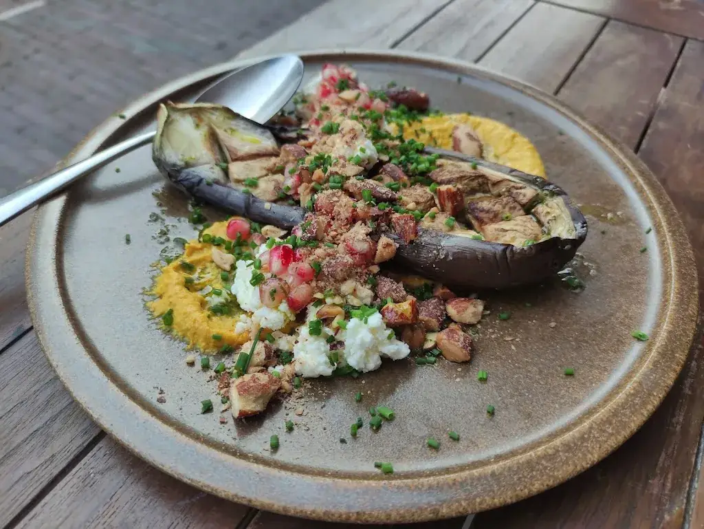 MJ GENG_Beniràs Bar & Kitchen_Leiden_reseña