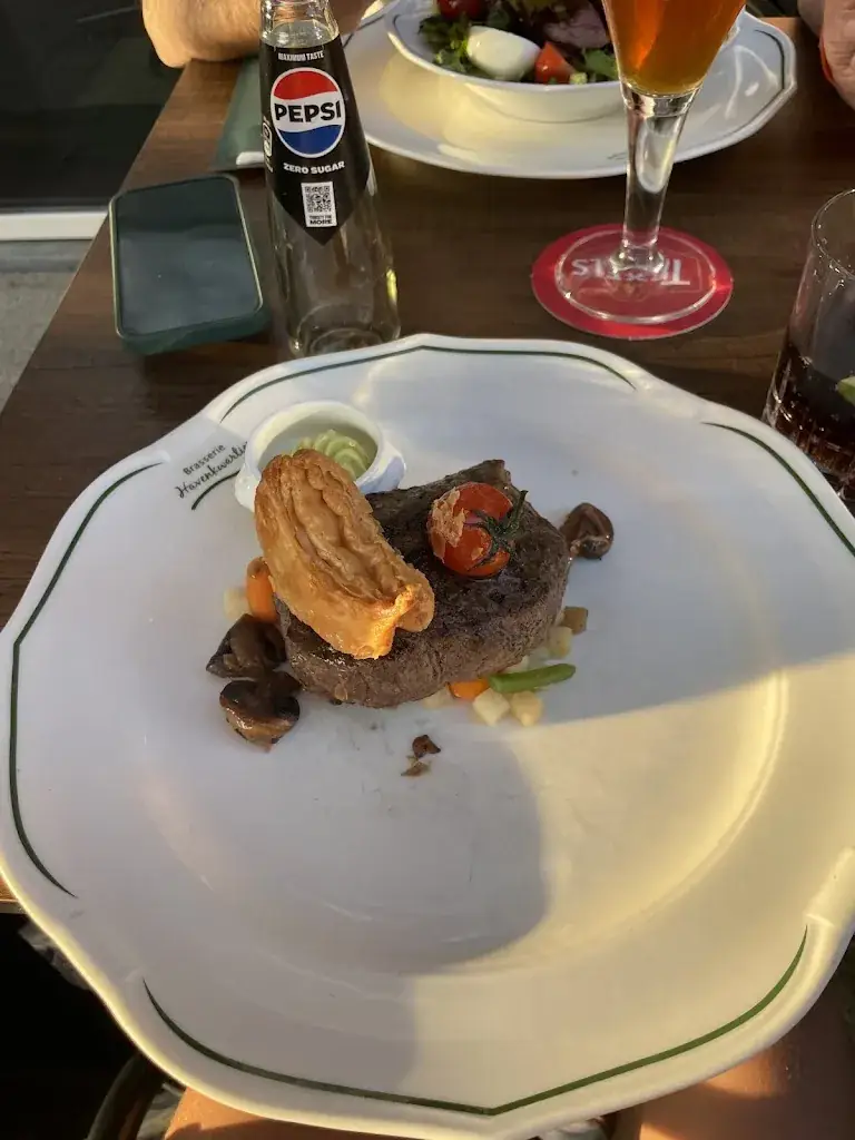 Paola Sorce_Brasserie Havenkwartier_Zee_review