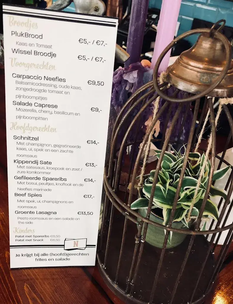 Menu_Eatery Neefies_Zee_image_4