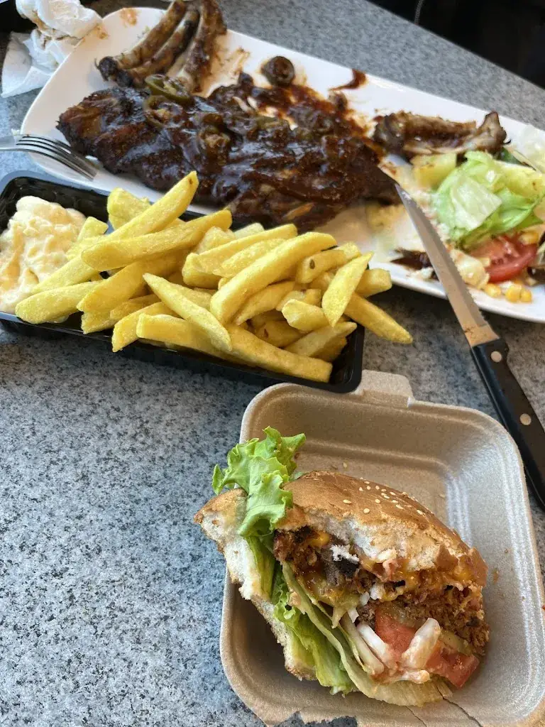 Menu_Ribs & Burgers & avond bier lijn_Kwintsheul_image_8