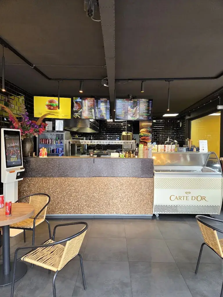 Mr George Greek streetfood_Gorinchem_slider_image_3