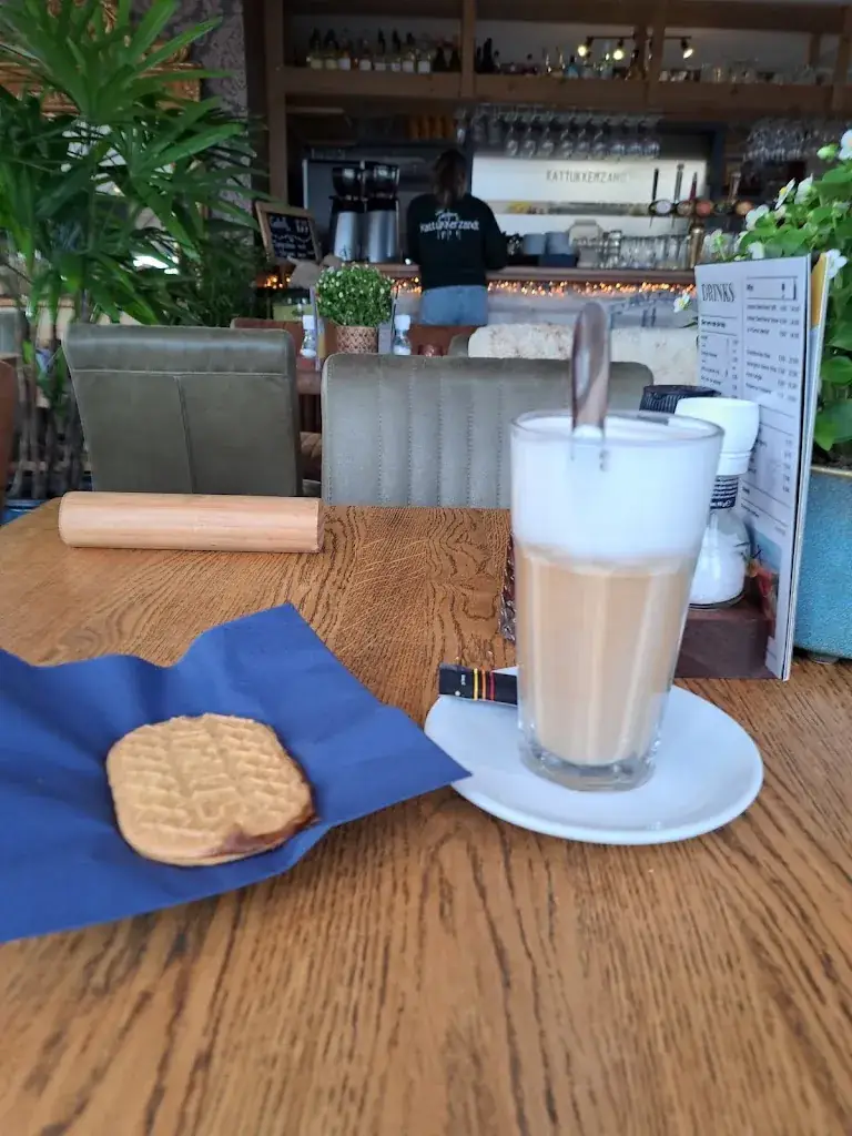 Menü_Kattukkerzandt_Zee_Bild_5