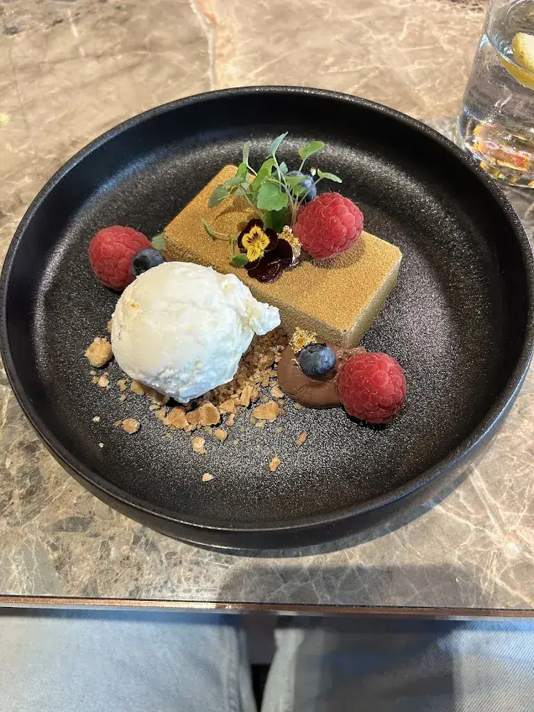 Angelo Juzto_Casa Cara Restaurant_Zee_Bewertung