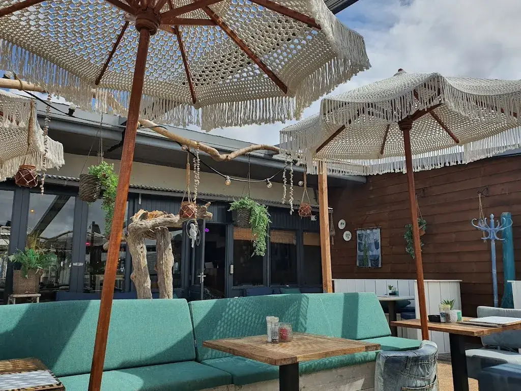 Habana Beach_Haag_slider_image_2