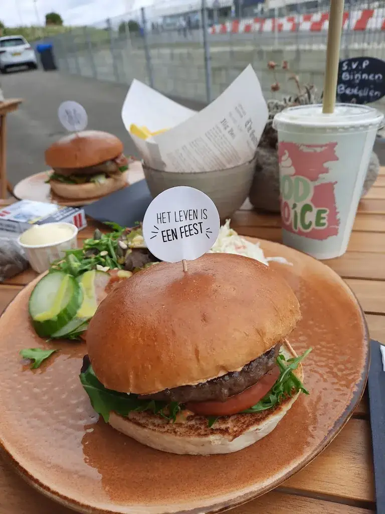 Alicja Minda_Taste of Kijkduin | Snacks - Lunch - Diner - To Go_Haag_review