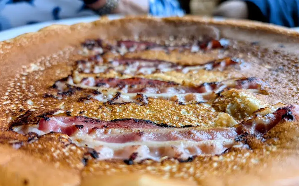 Robin Irwin_Pannenkoekenhuis Kijkduin_Haag_review