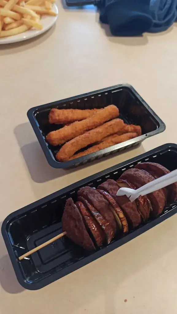 Vera M_Super Snack Monster_Monster_review