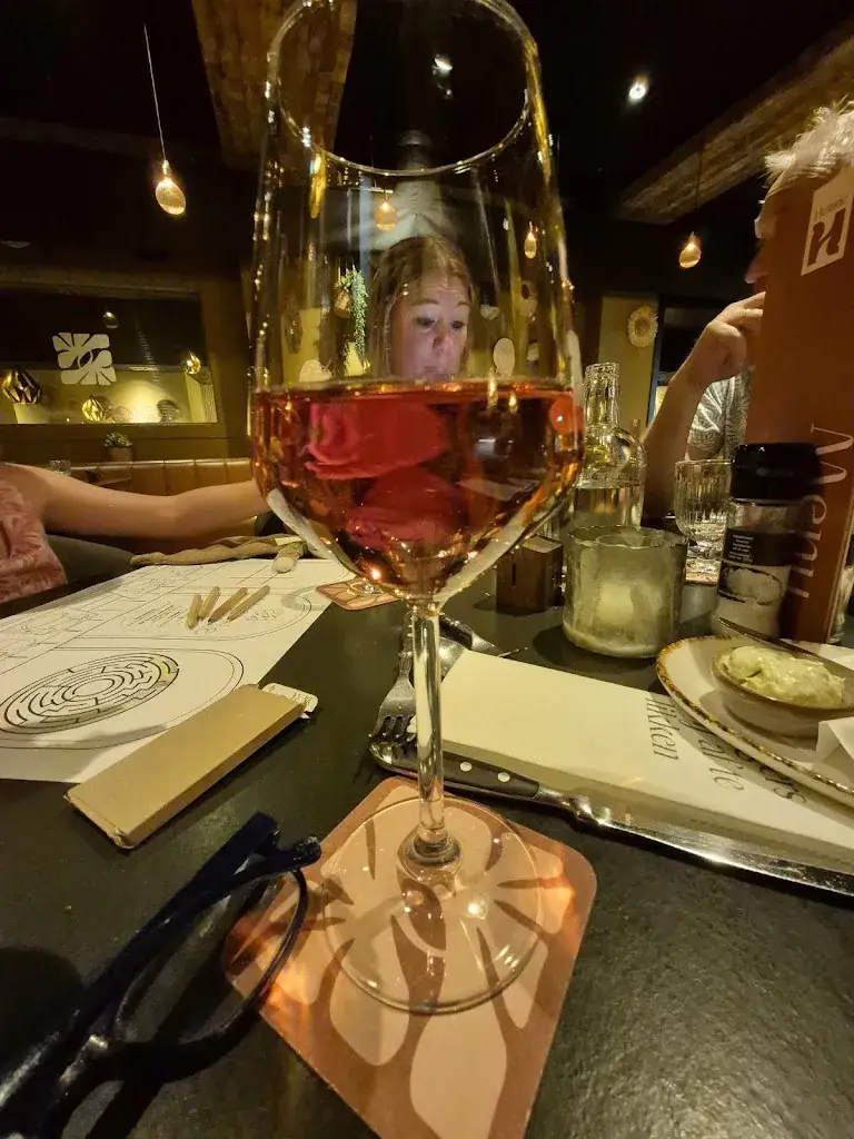 Christel Spierenburgh_Heinde Naaldwijk_Naaldwijk_review