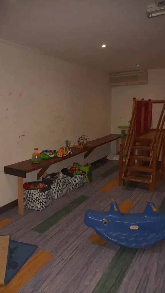 Corine_Eetse Hoekschewaard_Klaaswaal_review