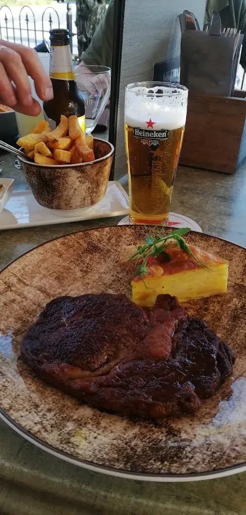 Arthur van der lee_Schippershuis_Numansdorp_recensione