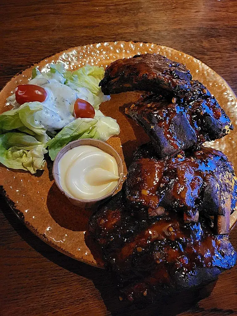 Monique Kl_zalencentrum Melody_Emmen_review