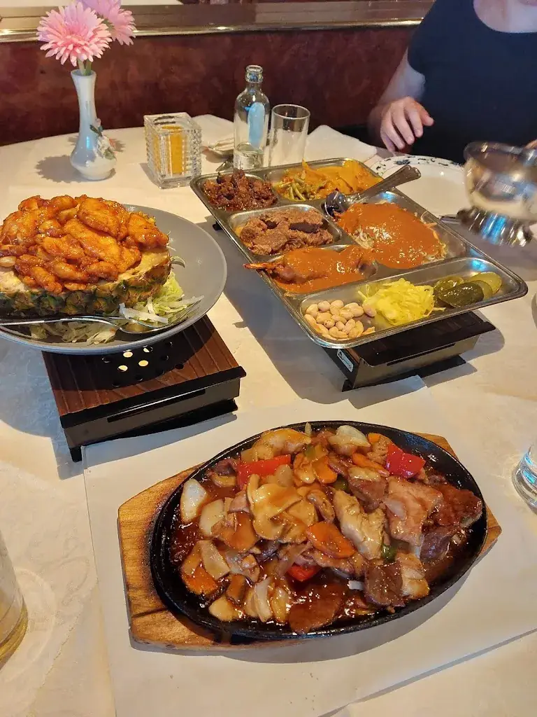 João Brito_De Chinese Muur_Leiderdorp_review