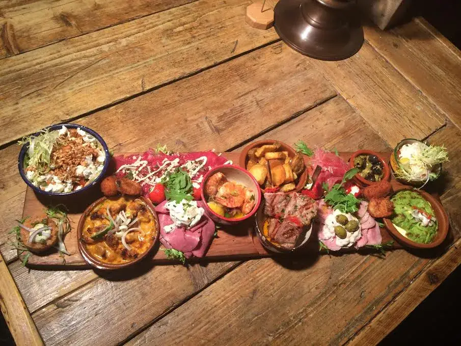 Aqui Mediterrane Tapas_Numansdorp_slider_image_2