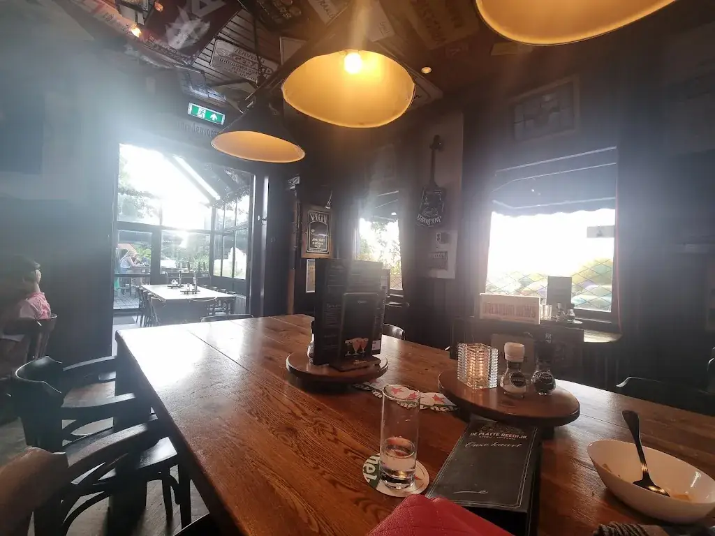 Eterij-Tapperij De Platte Reedijk_Heinenoord_slider_image_2