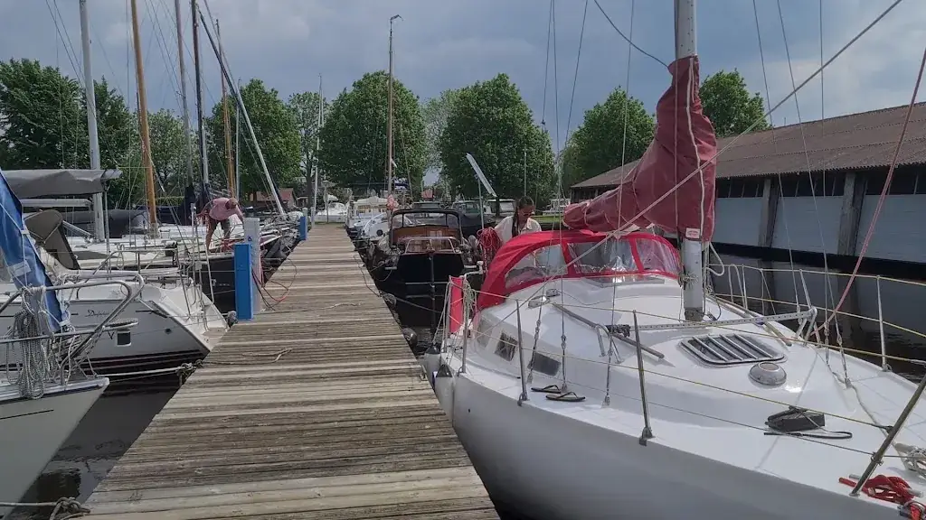 C Q_Jachthaven en Camping de Domp_Sneek_review