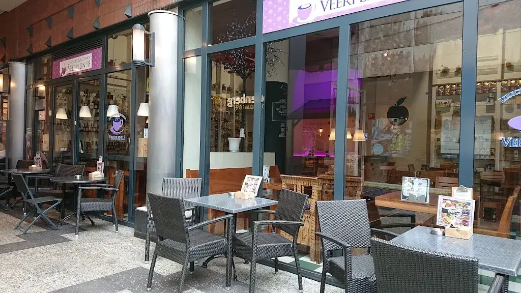 Veerplein 18 restaurant in Vlaardingen
