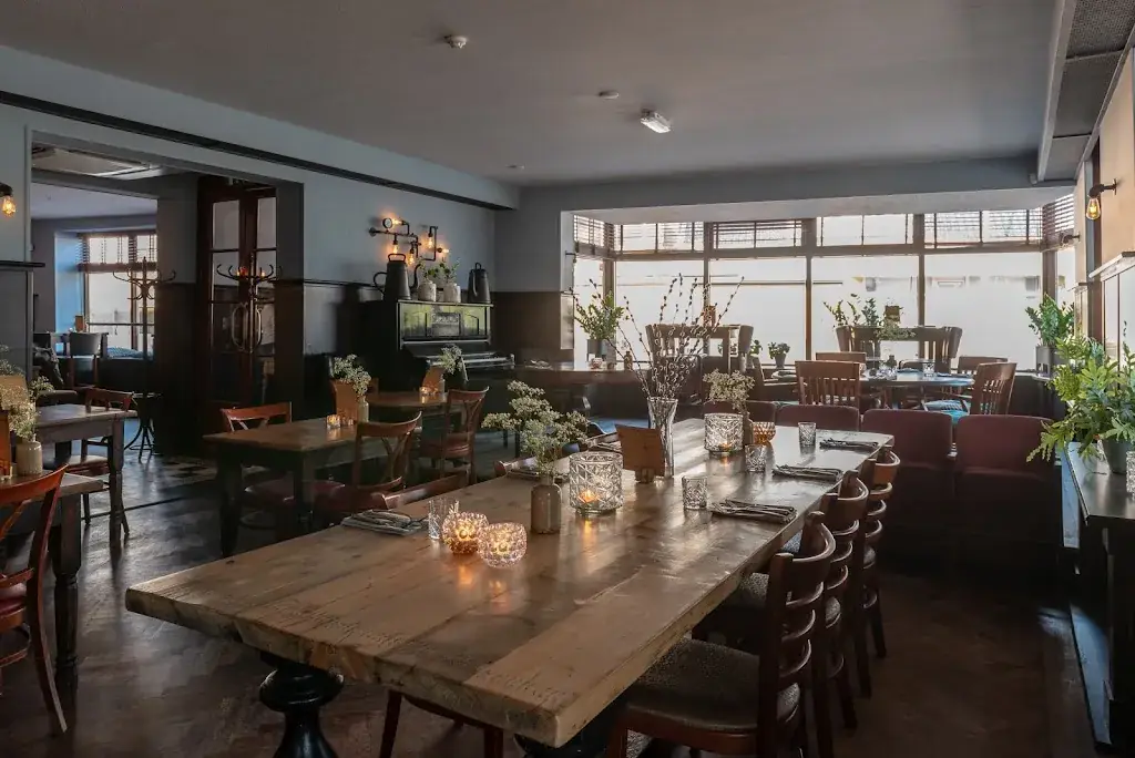 Brasserie De Koperen Kees restaurant in Sneek