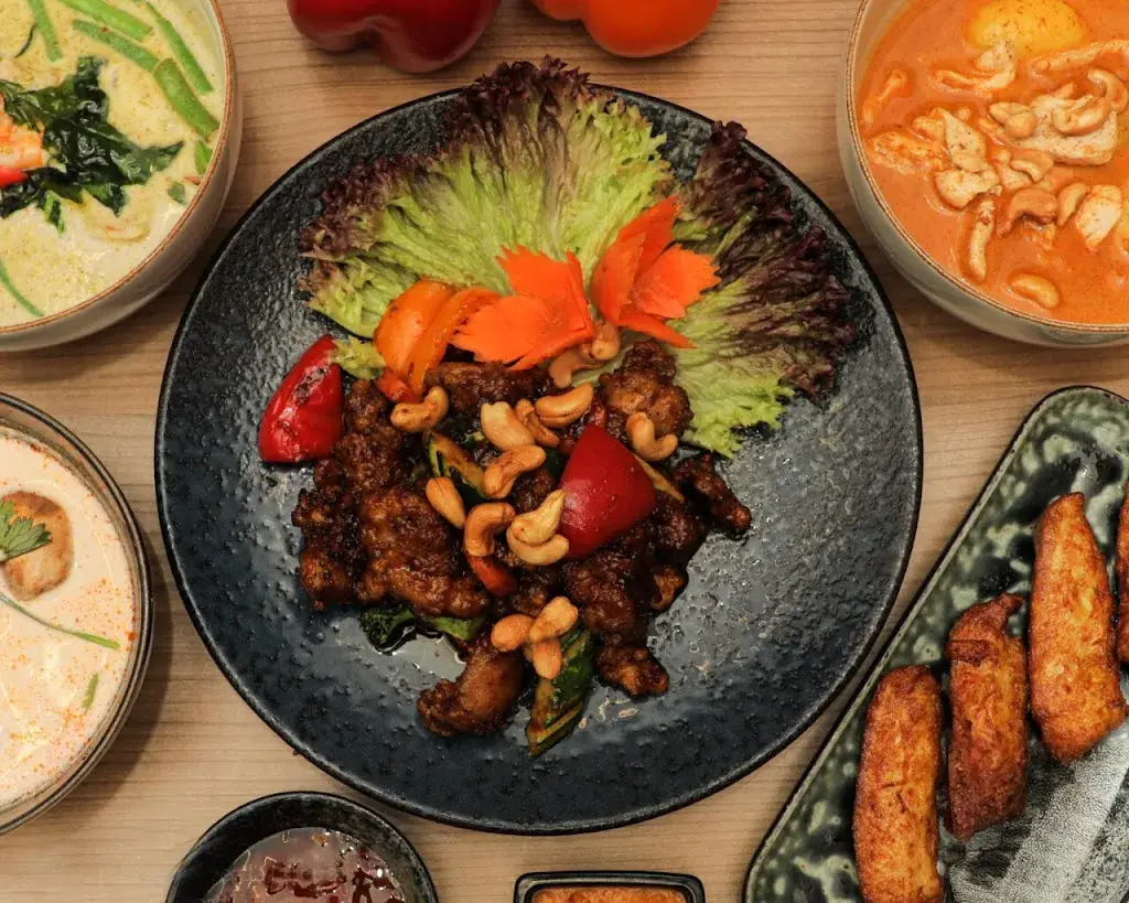 Niyom Thai_Haag_slider_image_3