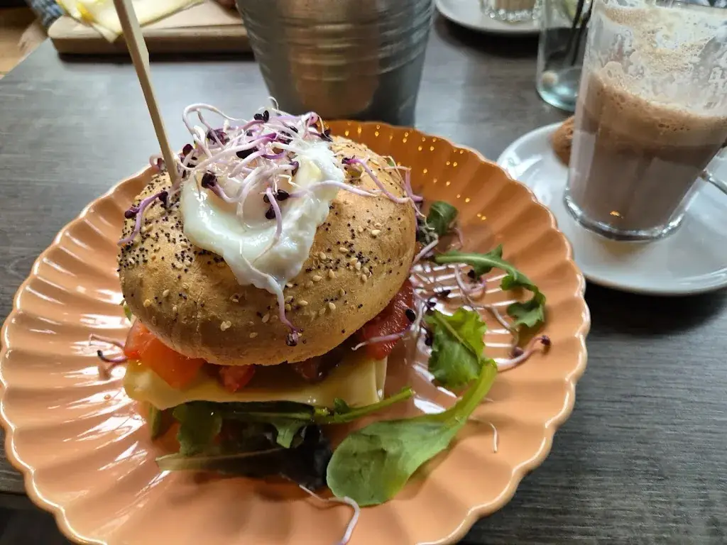 Restaurant Royaal_Sneek_slider_image_3