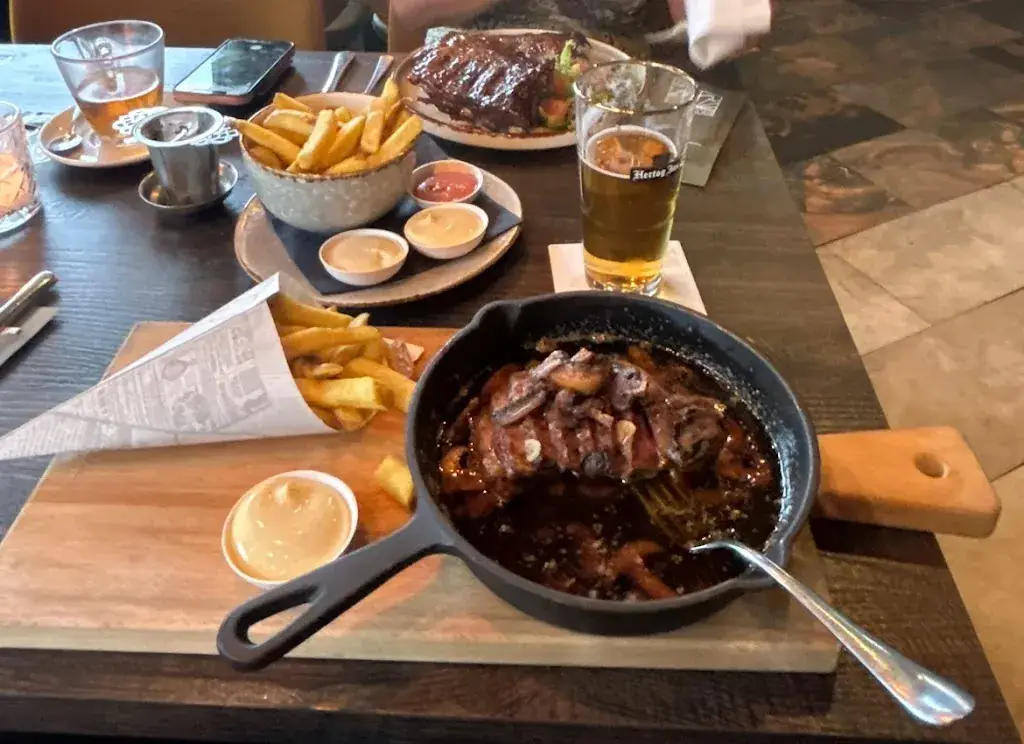 Tru-Adventures_Grand Cafe de Waker_Maassluis_avis