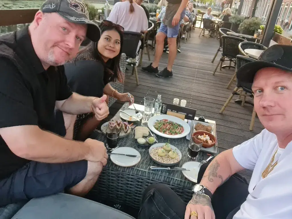 Johan Namwongsa_Kevin's grand café & restaurant_Maassluis_review